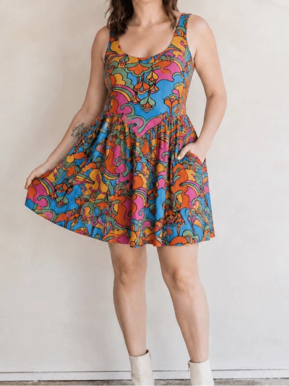 Nooworks Mini Misty Dress XXL Psychedelic Floral Retro Mod Colorful